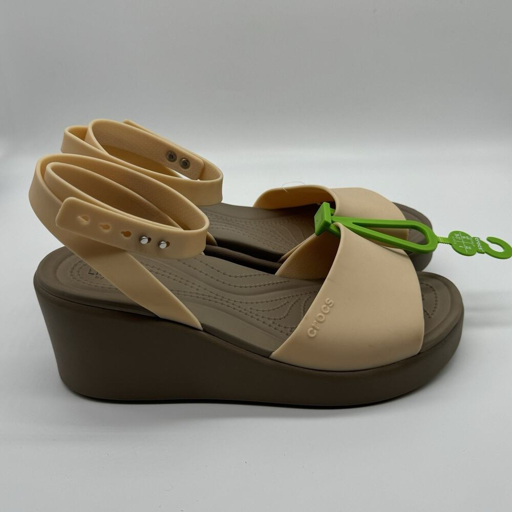 Crocs Brooklyn Women Wedge Sandals Size 10 Tan/Beige Ankle Strap Open Toe